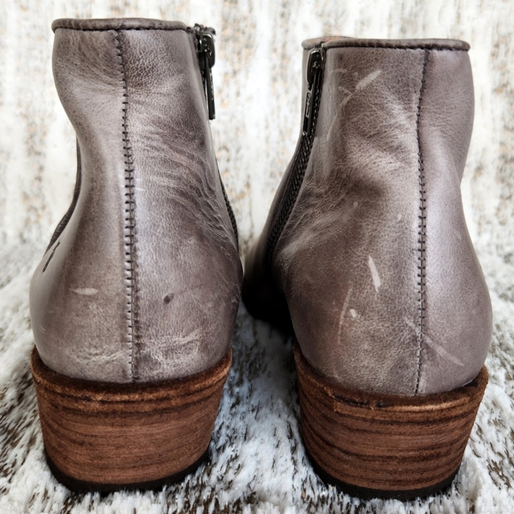 Frye "Carson Piping Bootie" Graphite Grey Leather Ankle Boot | Women's Size 8.5 - Picture 6 of 13